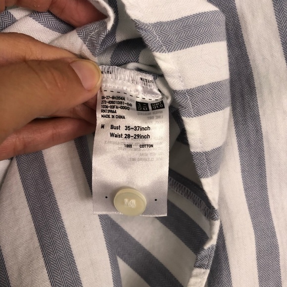 Uniqlo Blue White Stripe Pajama Button Down Medium - Picture 7 of 7